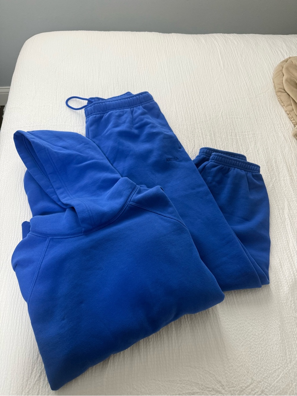Aritzia Royal Blue Hoodie and Jogger Set